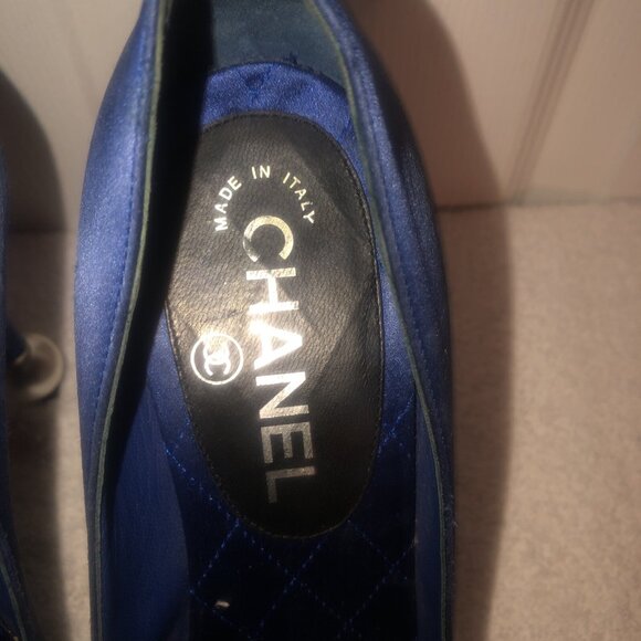 CHANEL Satin Pearl Embellished CC Logo Heels Pumps Shoes Black/blue - Picture 2 of 16